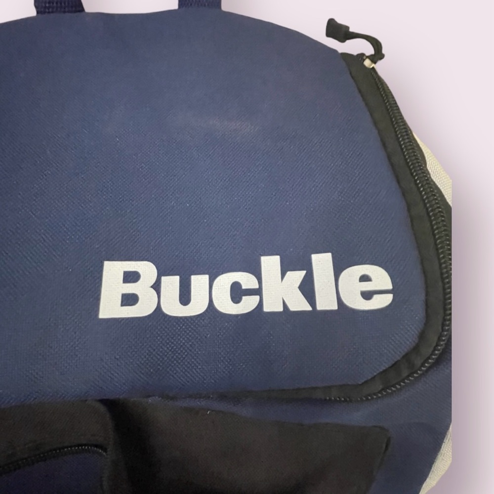 BKE Backpack - Picture 3 of 6